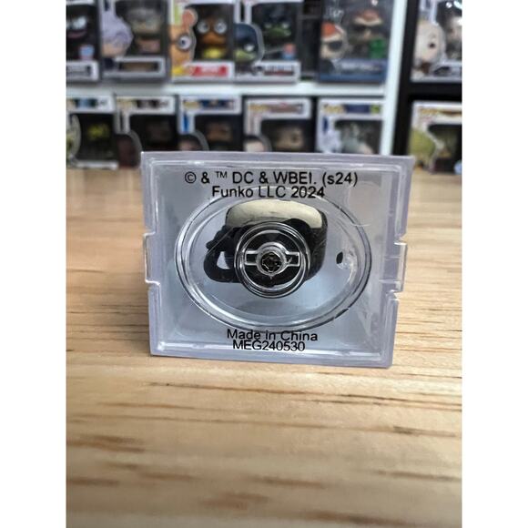 BITTY Catwoman Batman Returns Funko Pop #338 Movies DC Comics Michelle Pfeiffer - Picture 6 of 6